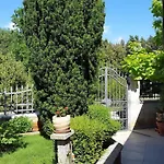 Ginkgo 1 By Interhome באניולה