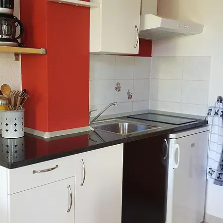 Ginkgo 1 By Interhome Apartman *