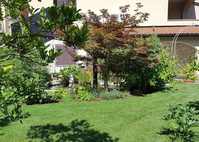 Ginkgo 1 By Interhome * Banjole
